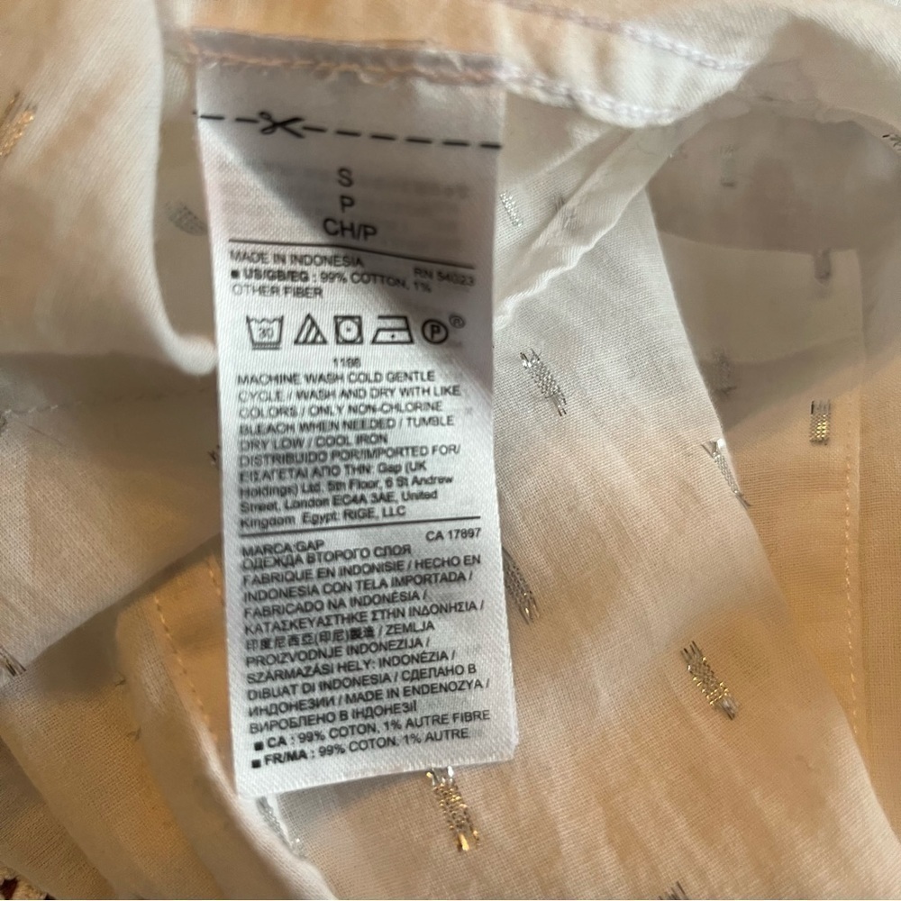 Gap Fitted Boyfriend Shirt Size S - Picture 6 of 6